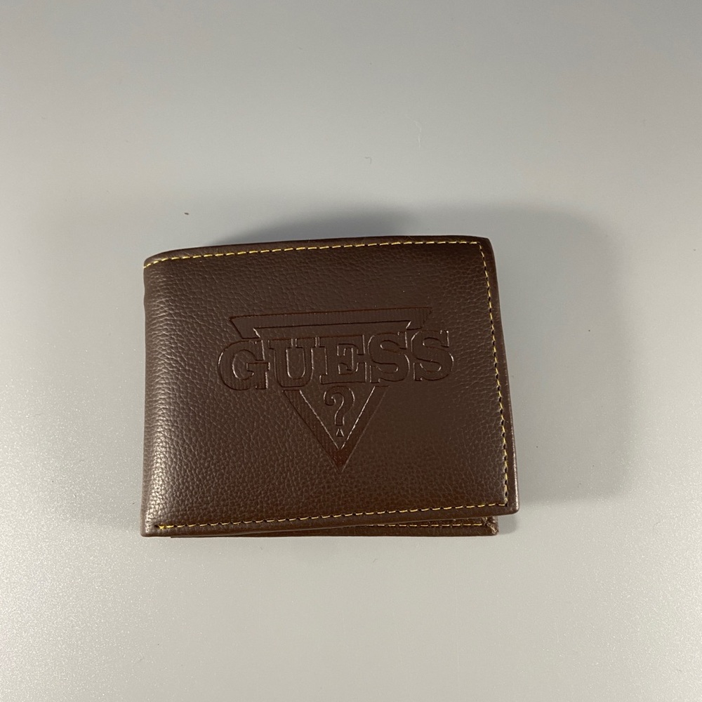 GUESS Brown Leather wallet